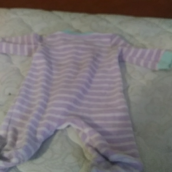 Onsie - Picture 5 of 5